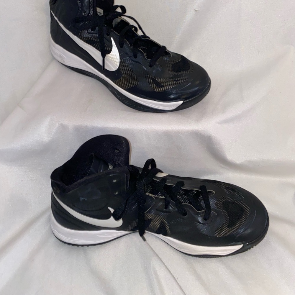 Nike Hyper-fuse Hightop Sneakers - Picture 4 of 12
